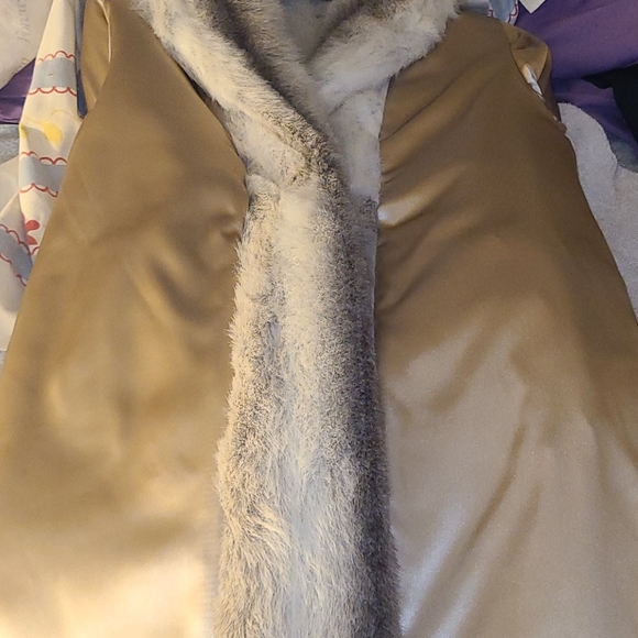 Monterey Fashions LONG coat - Picture 2 of 7